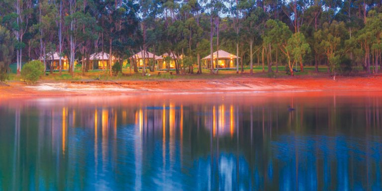 Caravan World magazine: Seeing Black, White And Gold