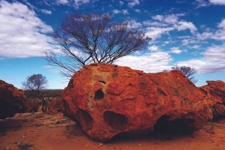 Caravan World Magazine: The Real Australian Outback
